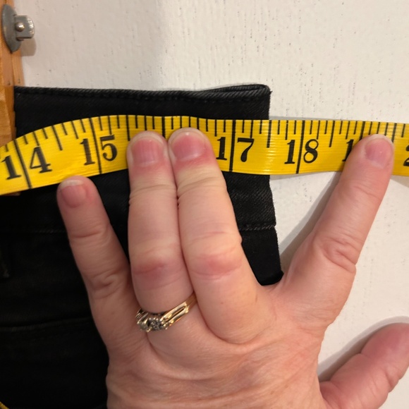 Warehouse One Size 16+Short Bottoms Up Black Bootcut Jeans - Picture 5 of 10